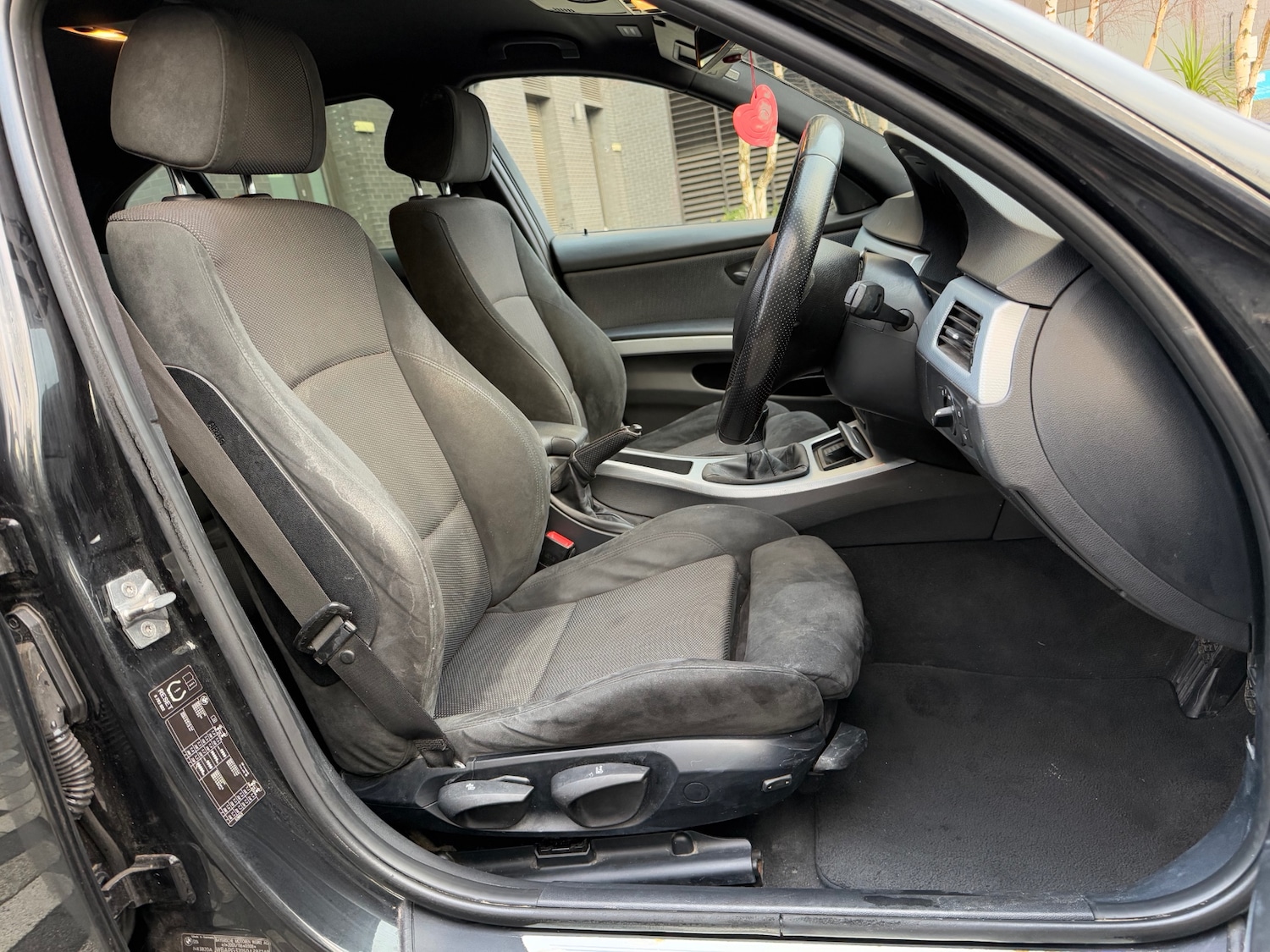 Used BMW 3 Series 2010 for sale - 77115947: Photo 10