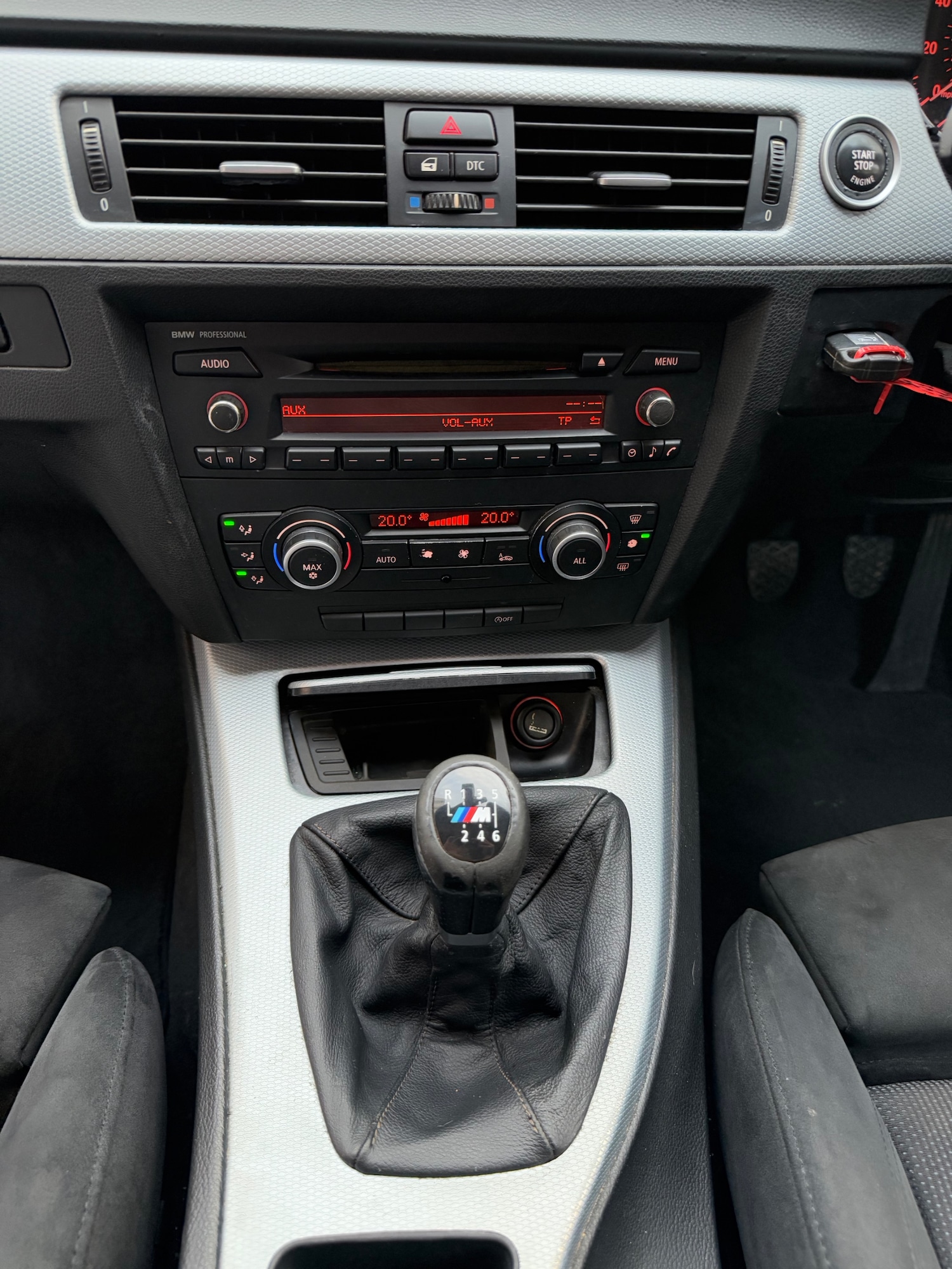 Used BMW 3 Series 2010 for sale - 77115947: Photo 15