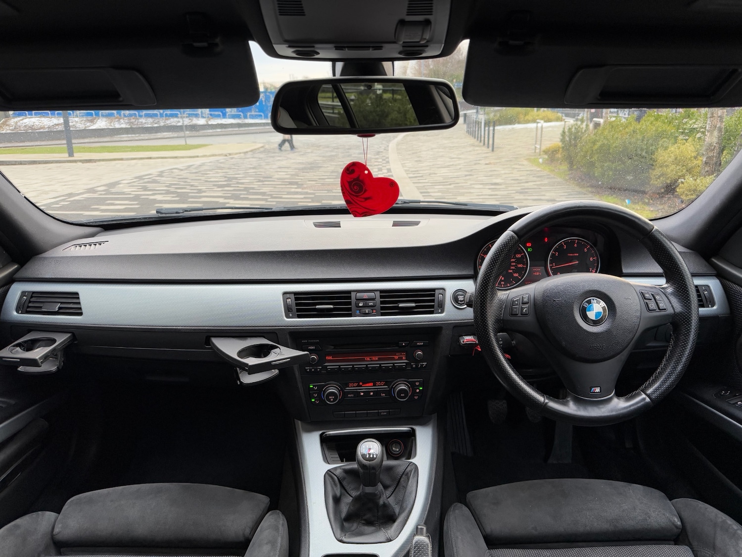 Used BMW 3 Series 2010 for sale - 77115947: Photo 17