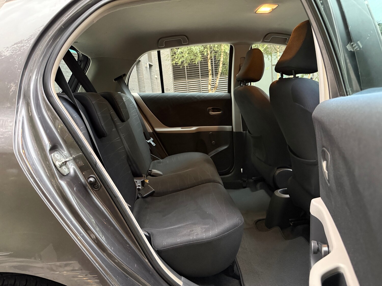 Used Toyota Yaris 2007 for sale - 77688125: Photo 12