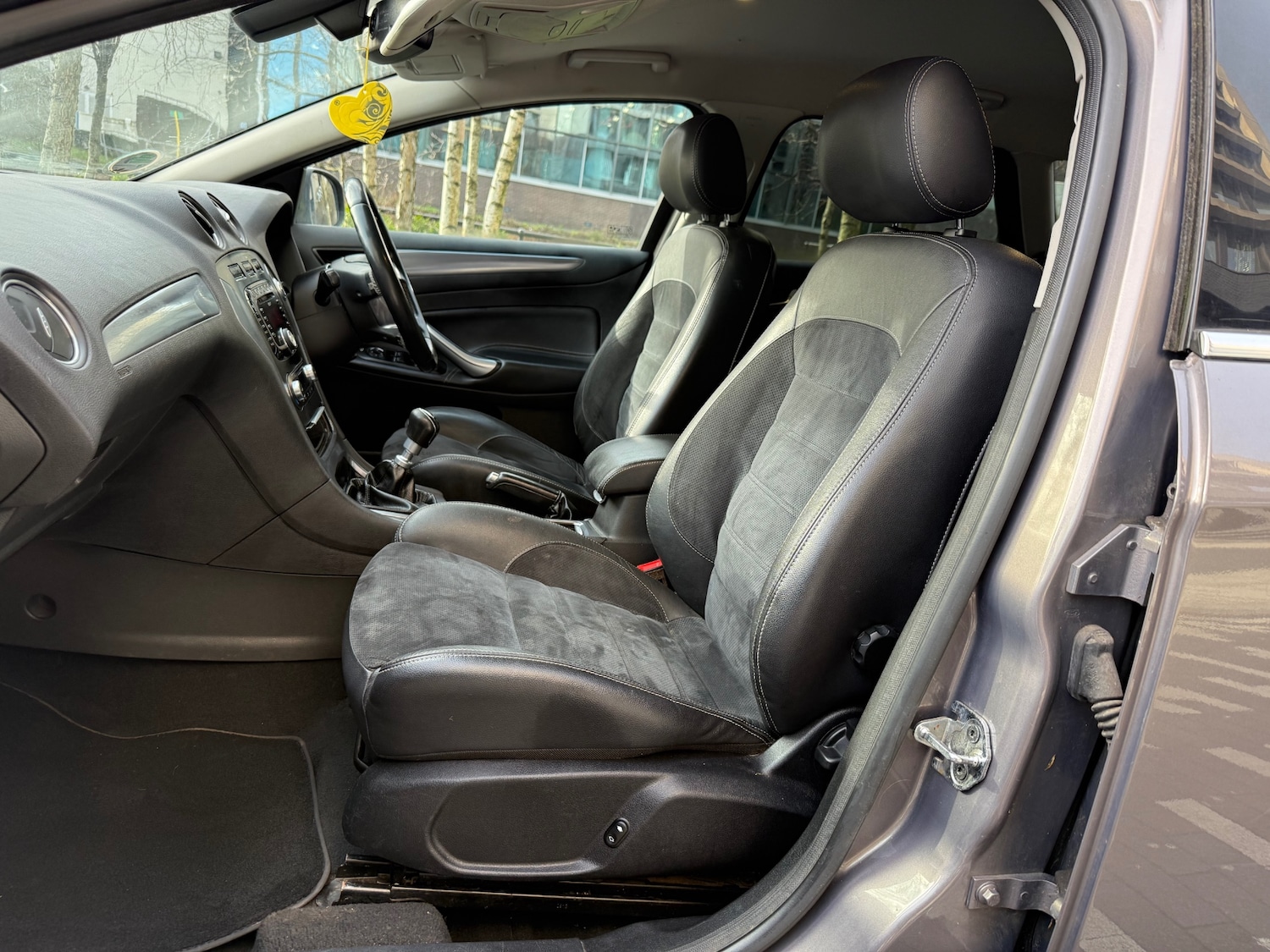 Used Ford Mondeo 2013 for sale - 77555923: Photo 3