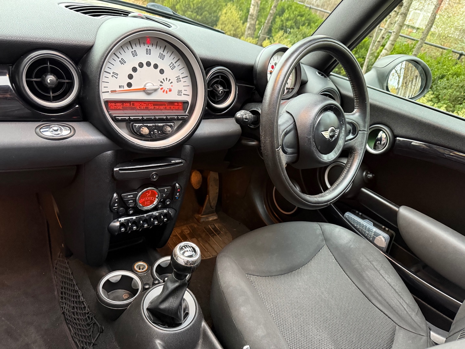 Used MINI Convertible 2010 for sale - 76709220: Photo 12