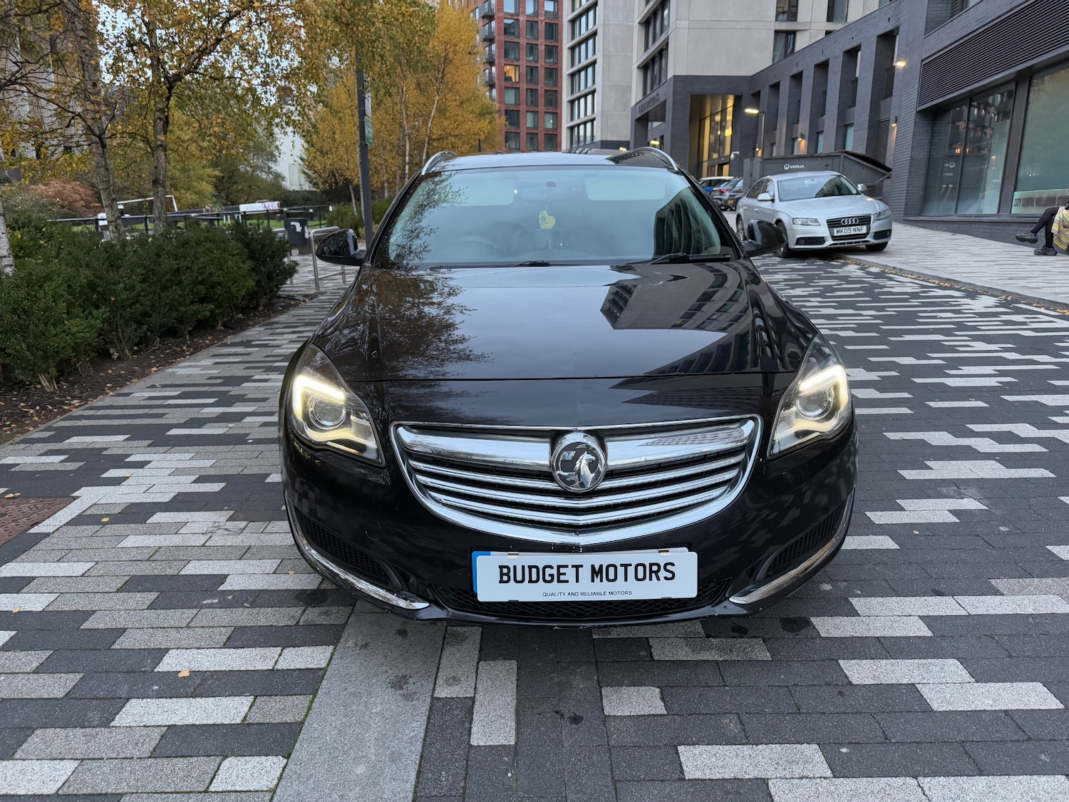 Used Vauxhall Insignia 2013 for sale - 76513516: Photo 1