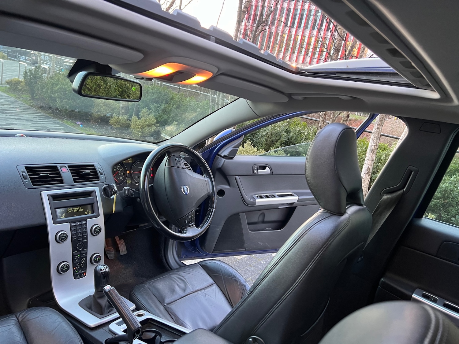 Used Volvo V50 2010 for sale - 77102064: Photo 14