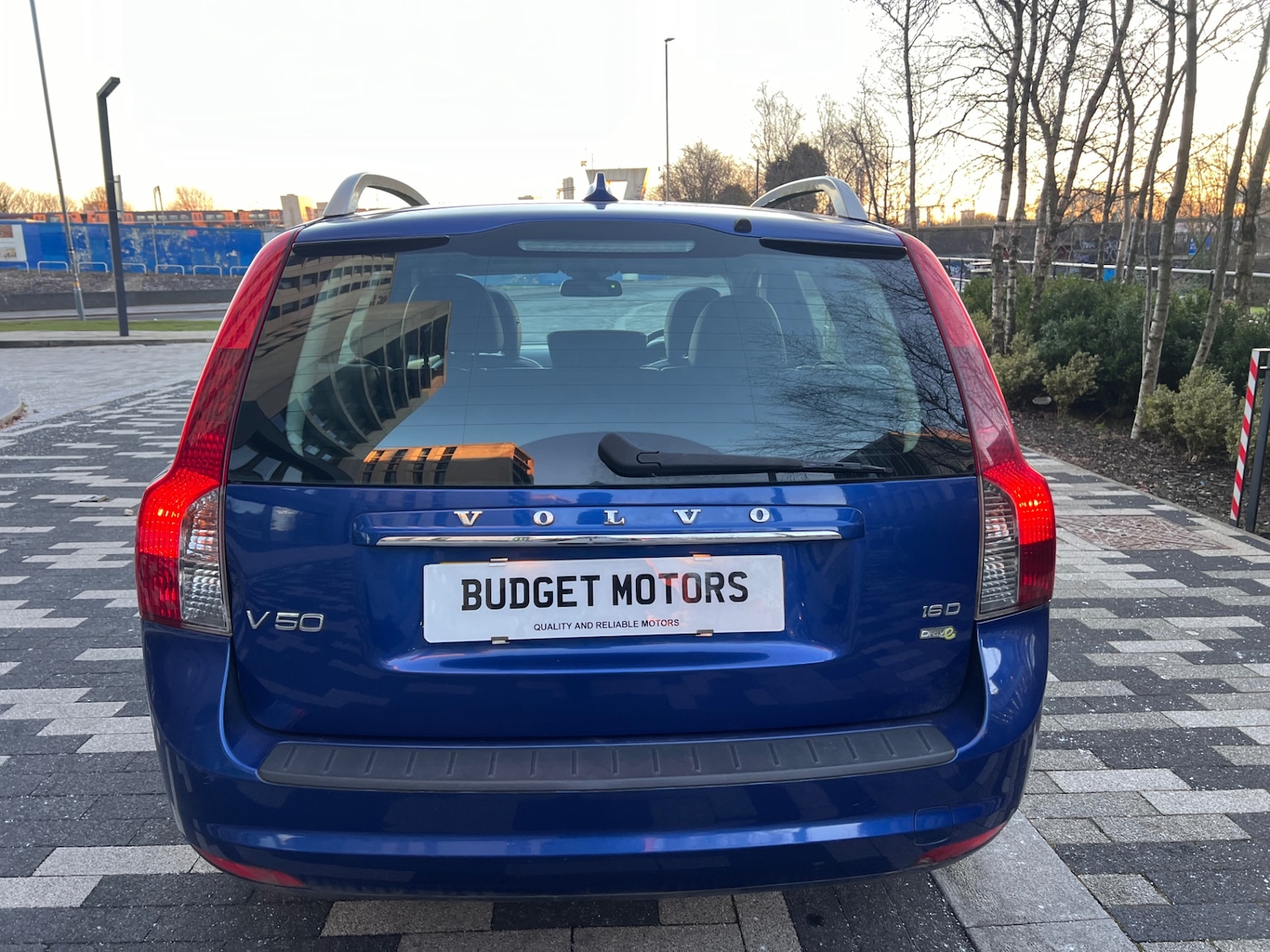 Used Volvo V50 2010 for sale - 77102064: Photo 5