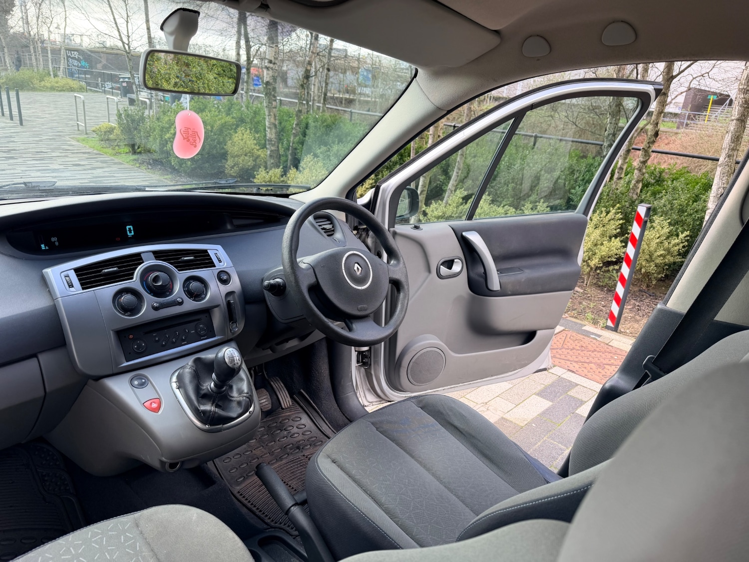 Used Renault Grand Scenic 2008 for sale - 77980817: Photo 14