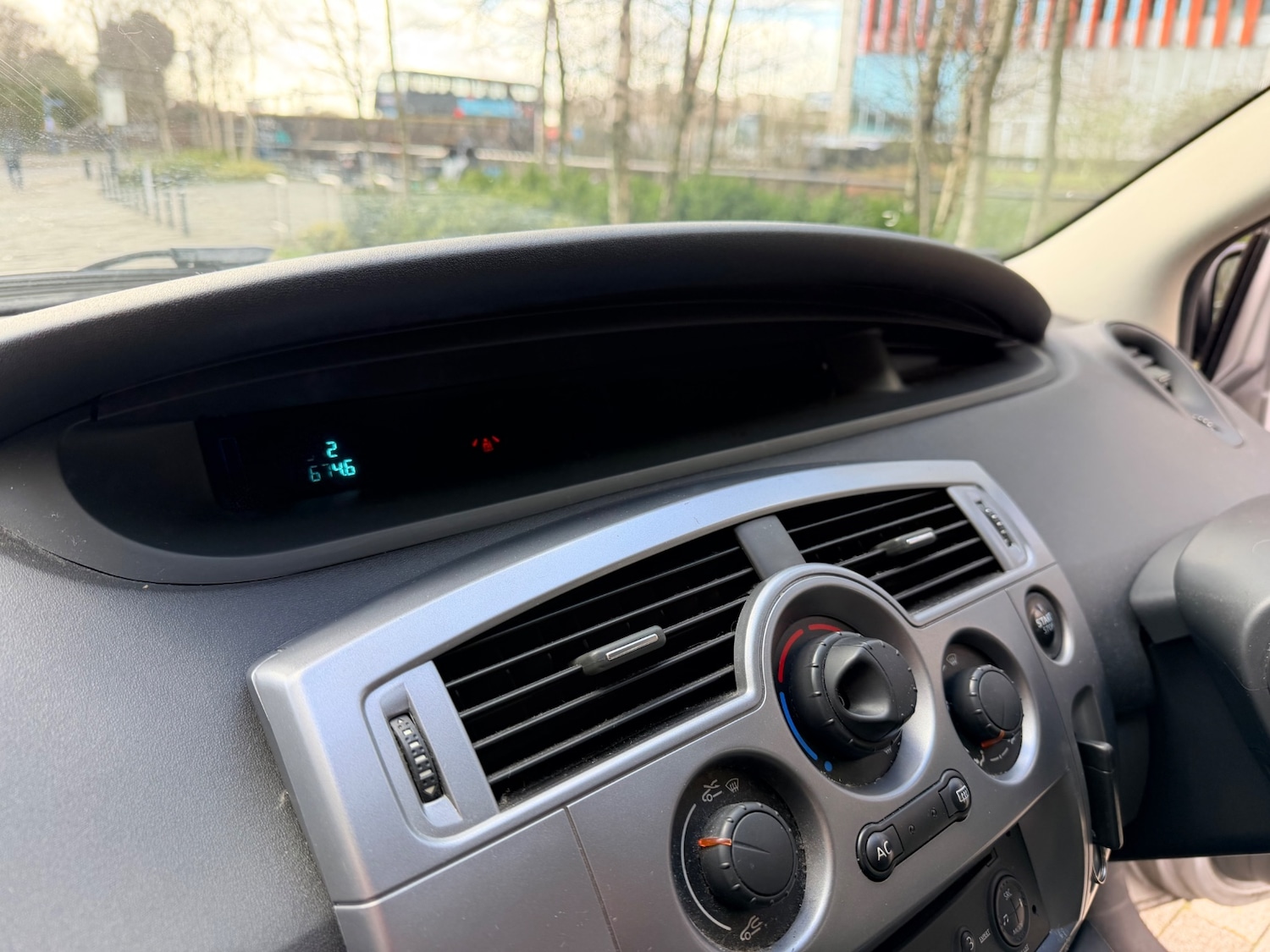 Used Renault Grand Scenic 2008 for sale - 77980817: Photo 15