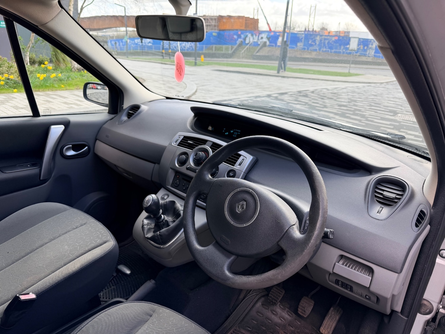 Used Renault Grand Scenic 2008 for sale - 77980817: Photo 17