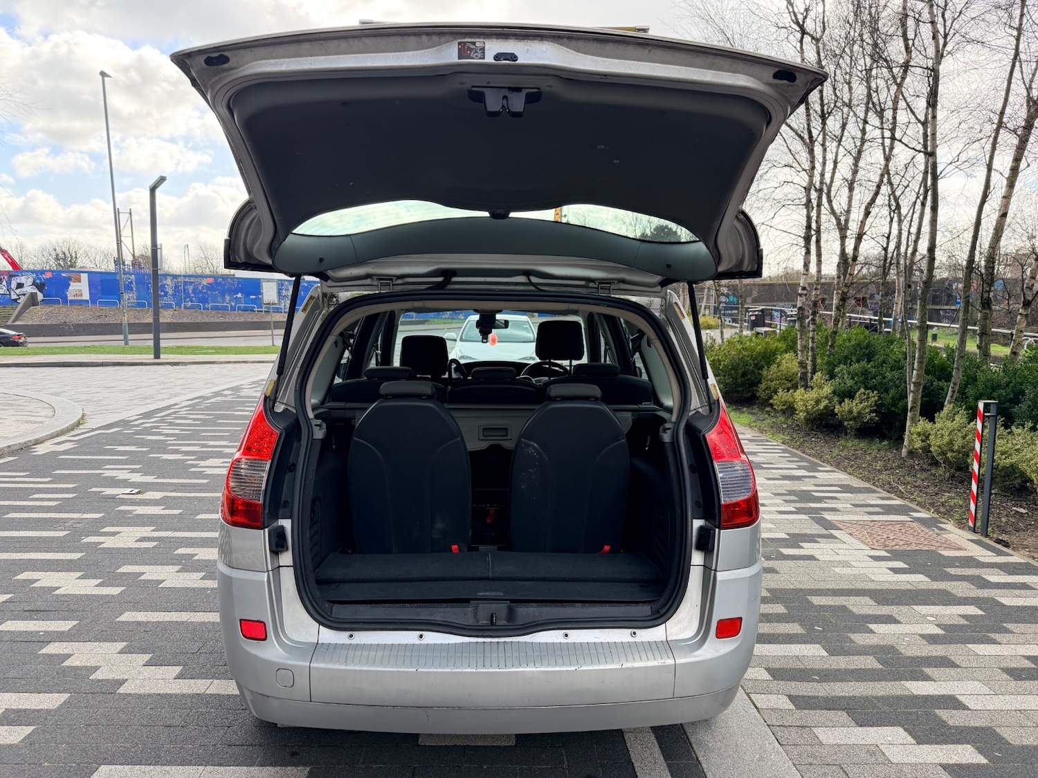 Used Renault Grand Scenic 2008 for sale - 77980817: Photo 6