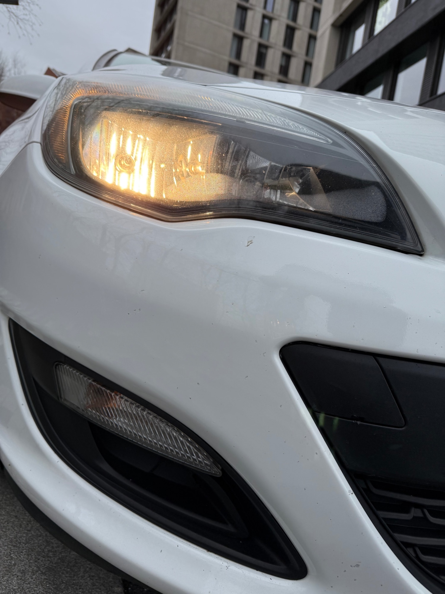 Used Vauxhall Astra 2015 for sale - 77591466: Photo 2