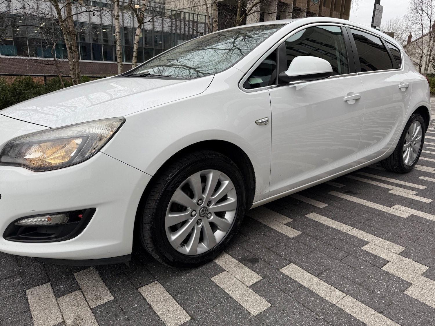 Used Vauxhall Astra 2015 for sale - 77591466: Photo 3