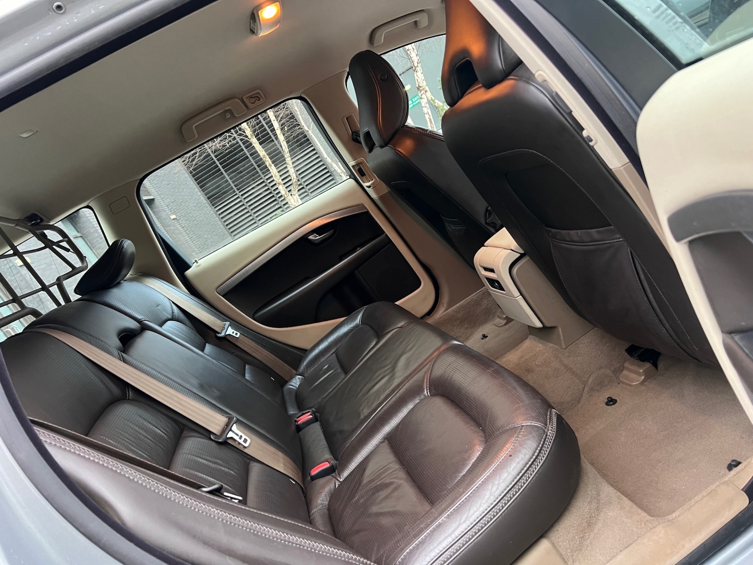 Used Volvo XC70 2007 for sale - 76975410: Photo 10