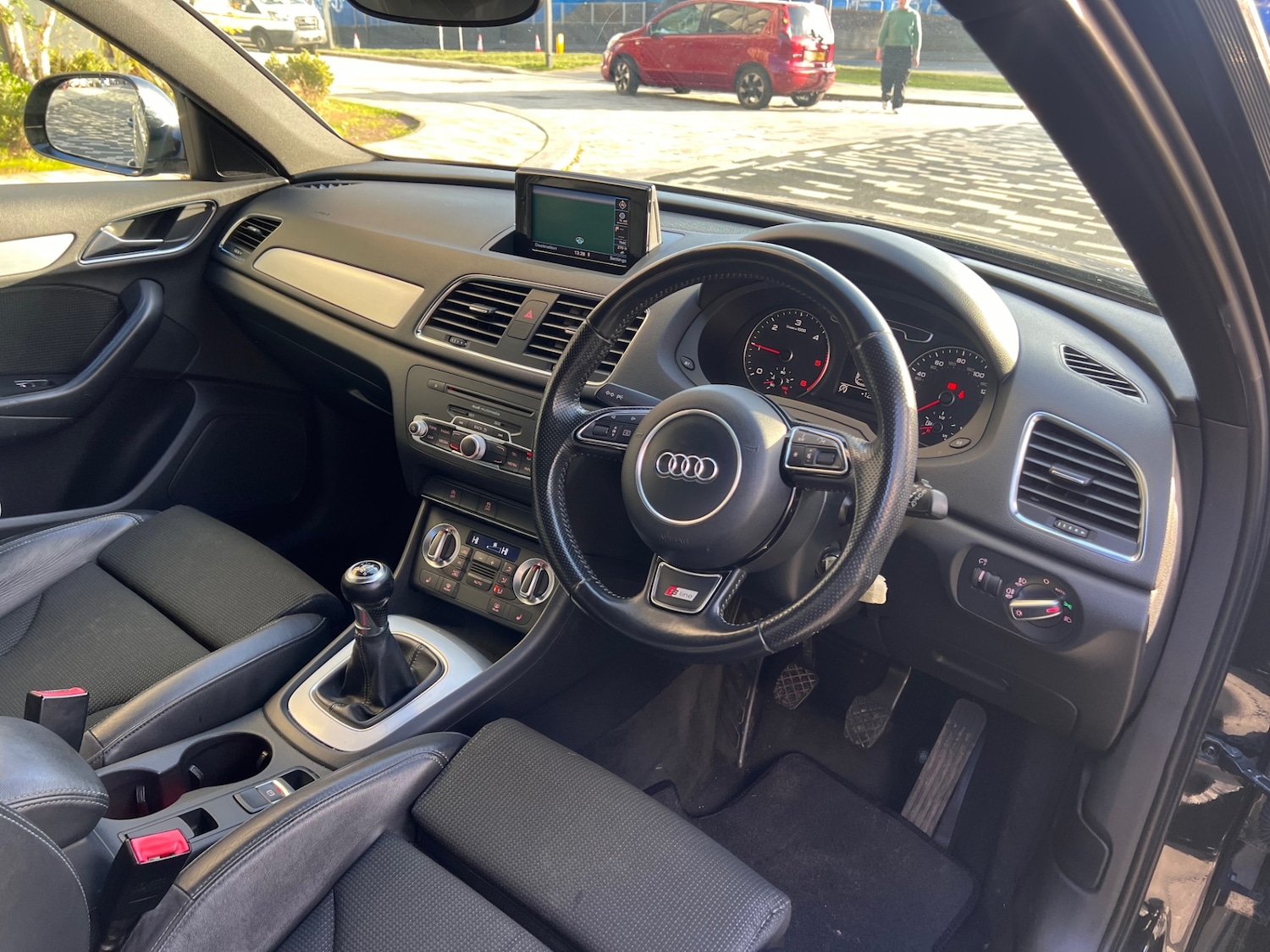 Used Audi Q3 2013 for sale - 76914561: Photo 19