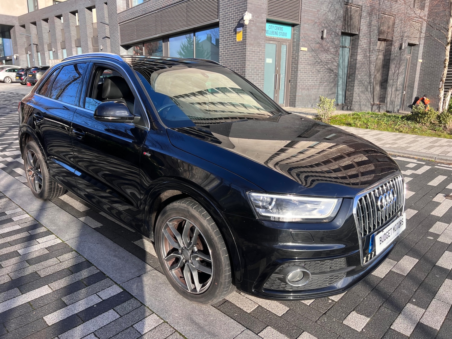 Used Audi Q3 2013 for sale - 76914561: Photo 2