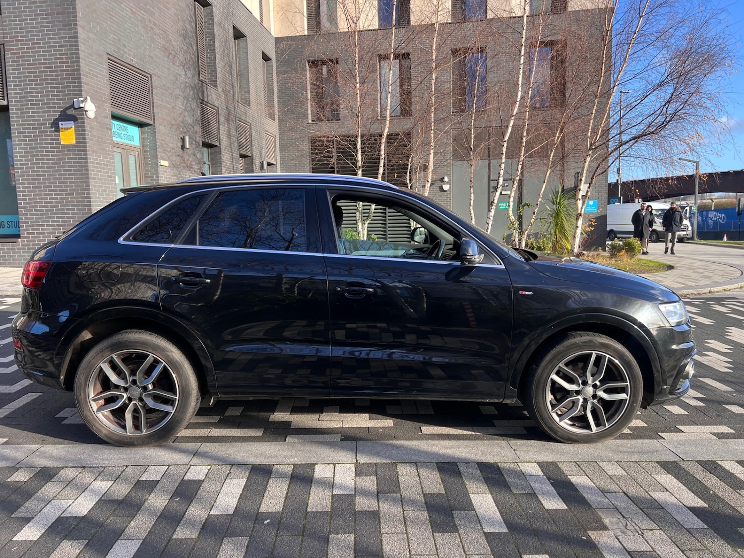 Used Audi Q3 2013 for sale - 76914561: Photo 3