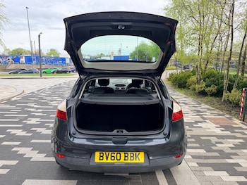 Used Renault Megane 2010 for sale - 78277176: Photo