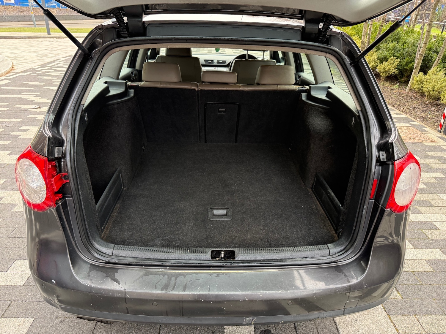 Used Volkswagen Passat 2009 for sale - 77196664: Photo 12