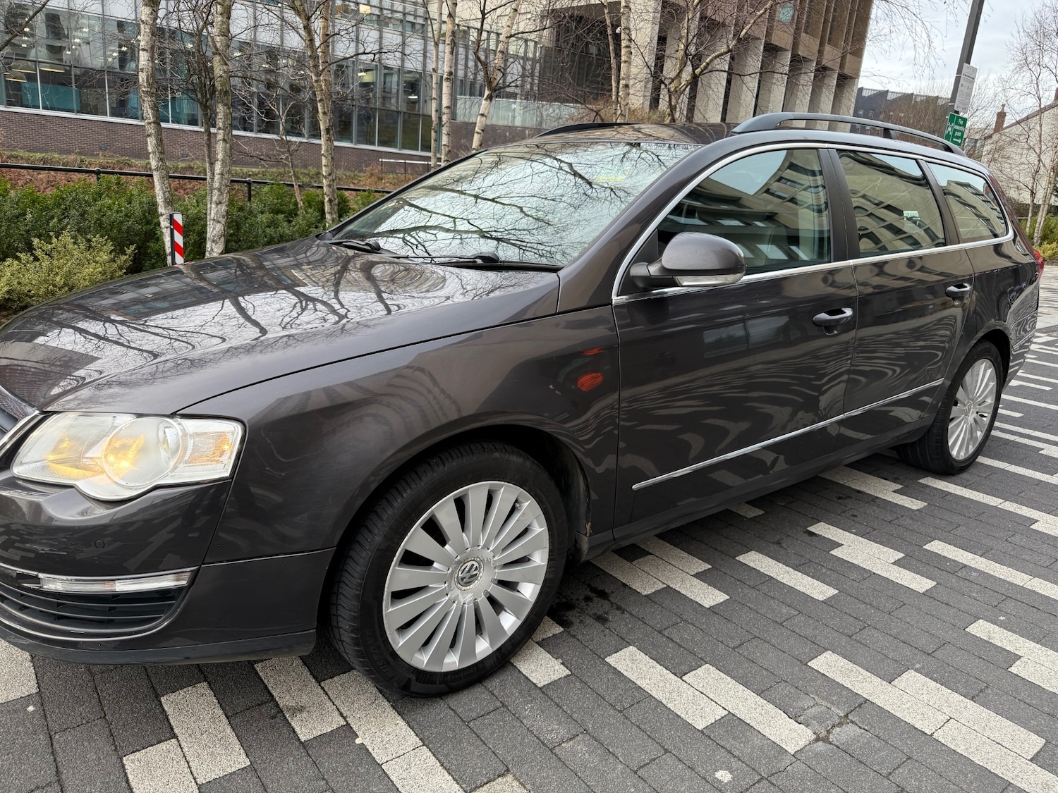 Used Volkswagen Passat 2009 for sale - 77196664: Photo 2