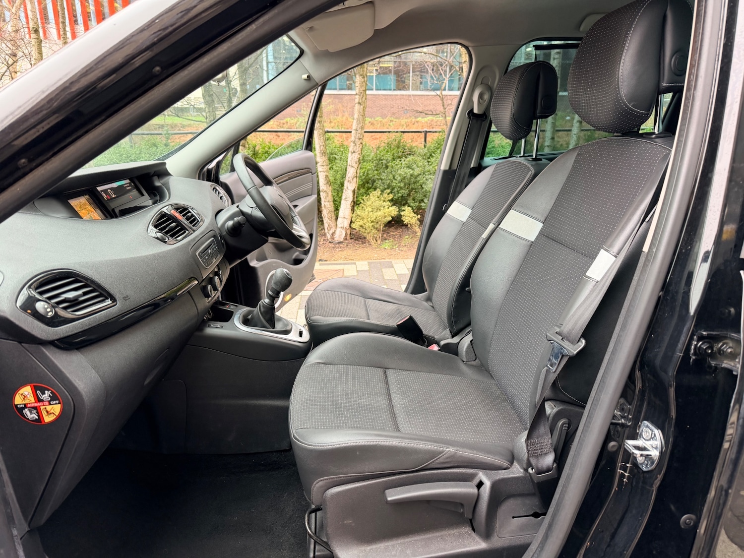 Used Renault Scenic 2011 for sale - 77783007: Photo 11