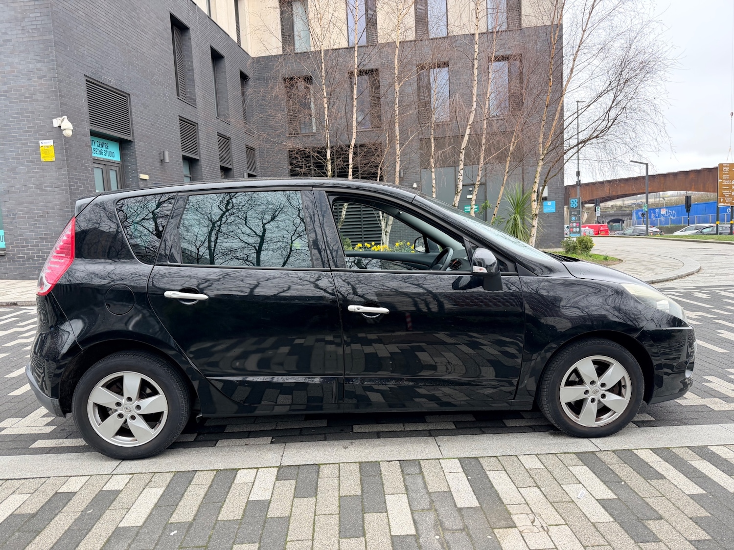 Used Renault Scenic 2011 for sale - 77783007: Photo 3