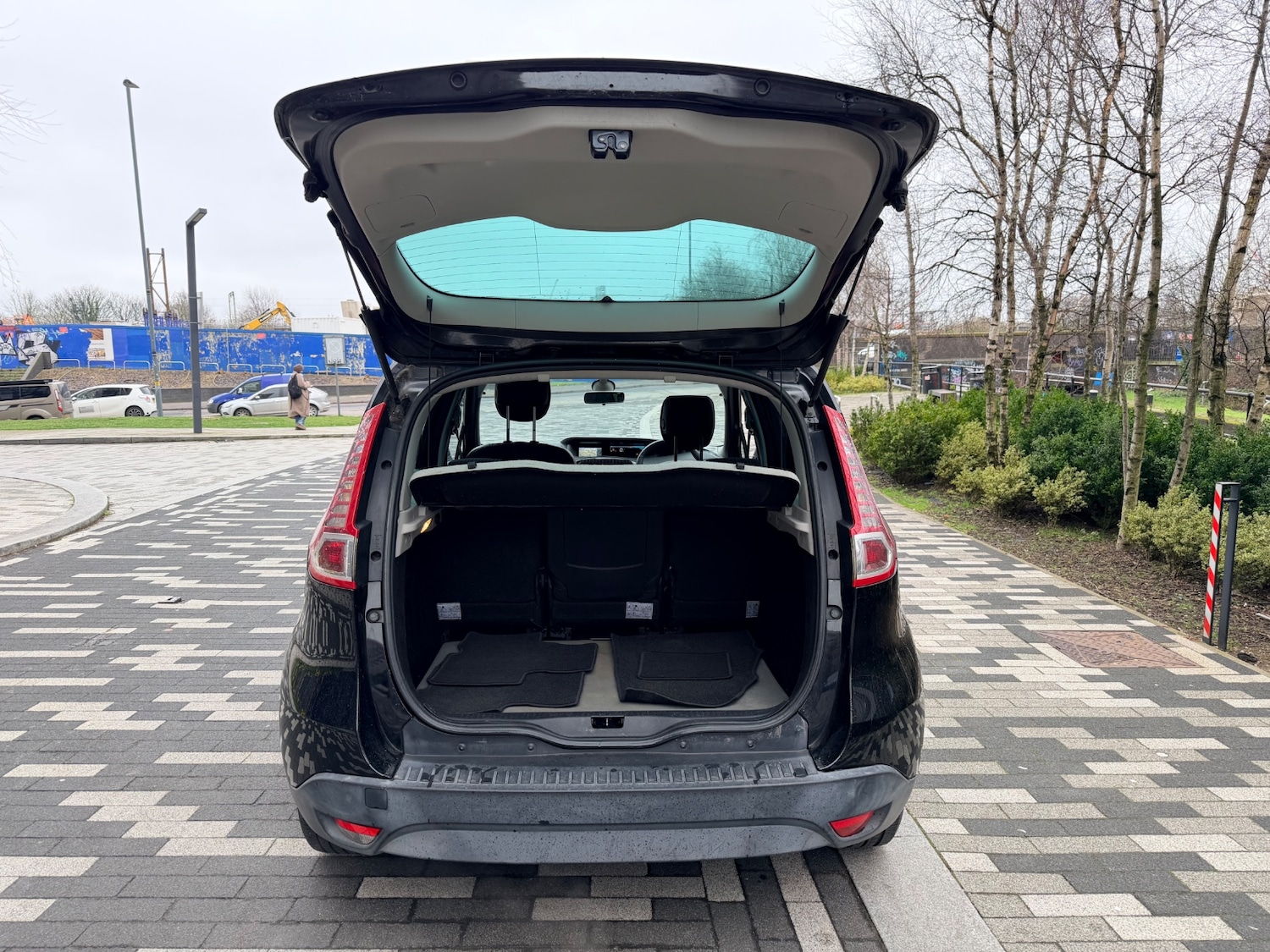 Used Renault Scenic 2011 for sale - 77783007: Photo 6