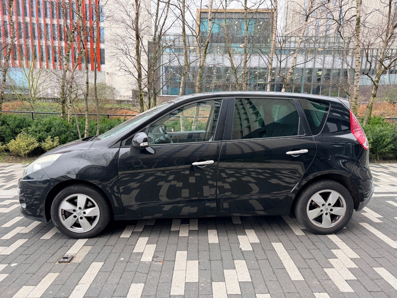 Used Renault Scenic 2011 for sale - 77783007: Photo 8