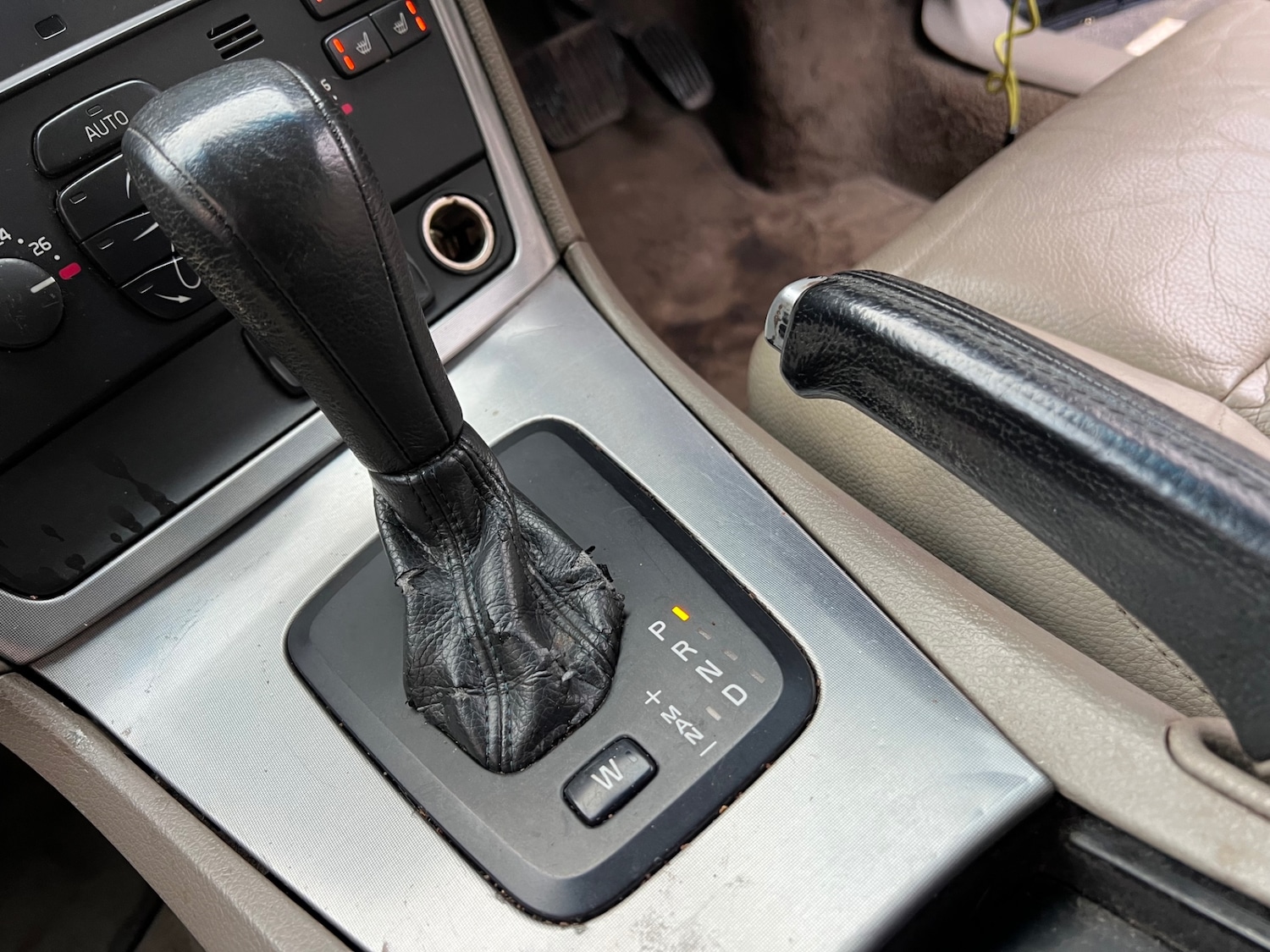 Used Volvo V70 2007 for sale - 77563620: Photo 13