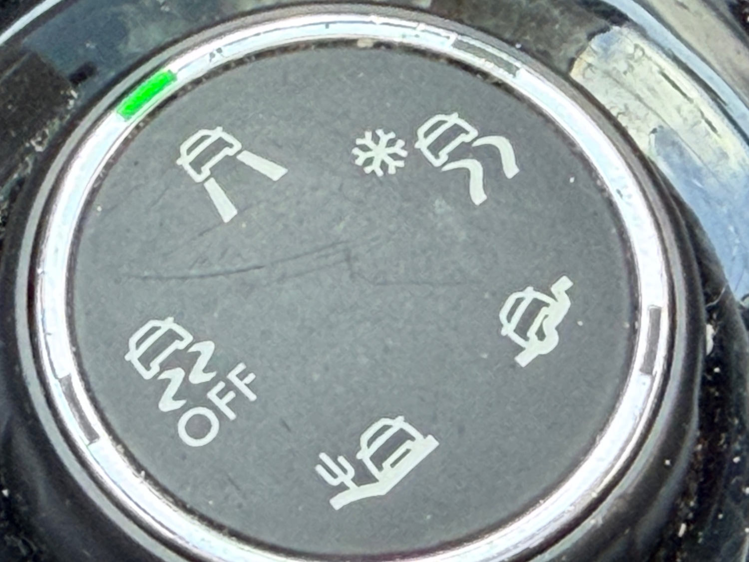 Used Peugeot 2008 2015 for sale - 78087307: Photo 19