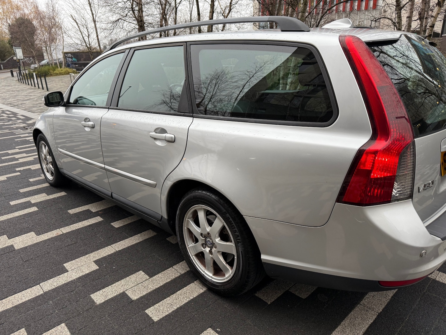 Used Volvo V50 2007 for sale - 76978069: Photo 3
