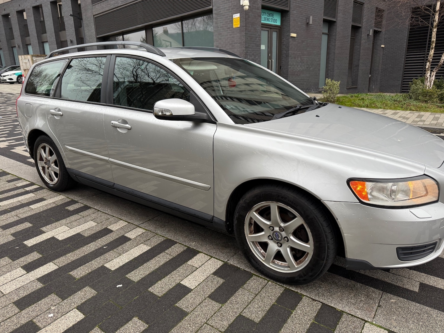 Used Volvo V50 2007 for sale - 76978069: Photo 7