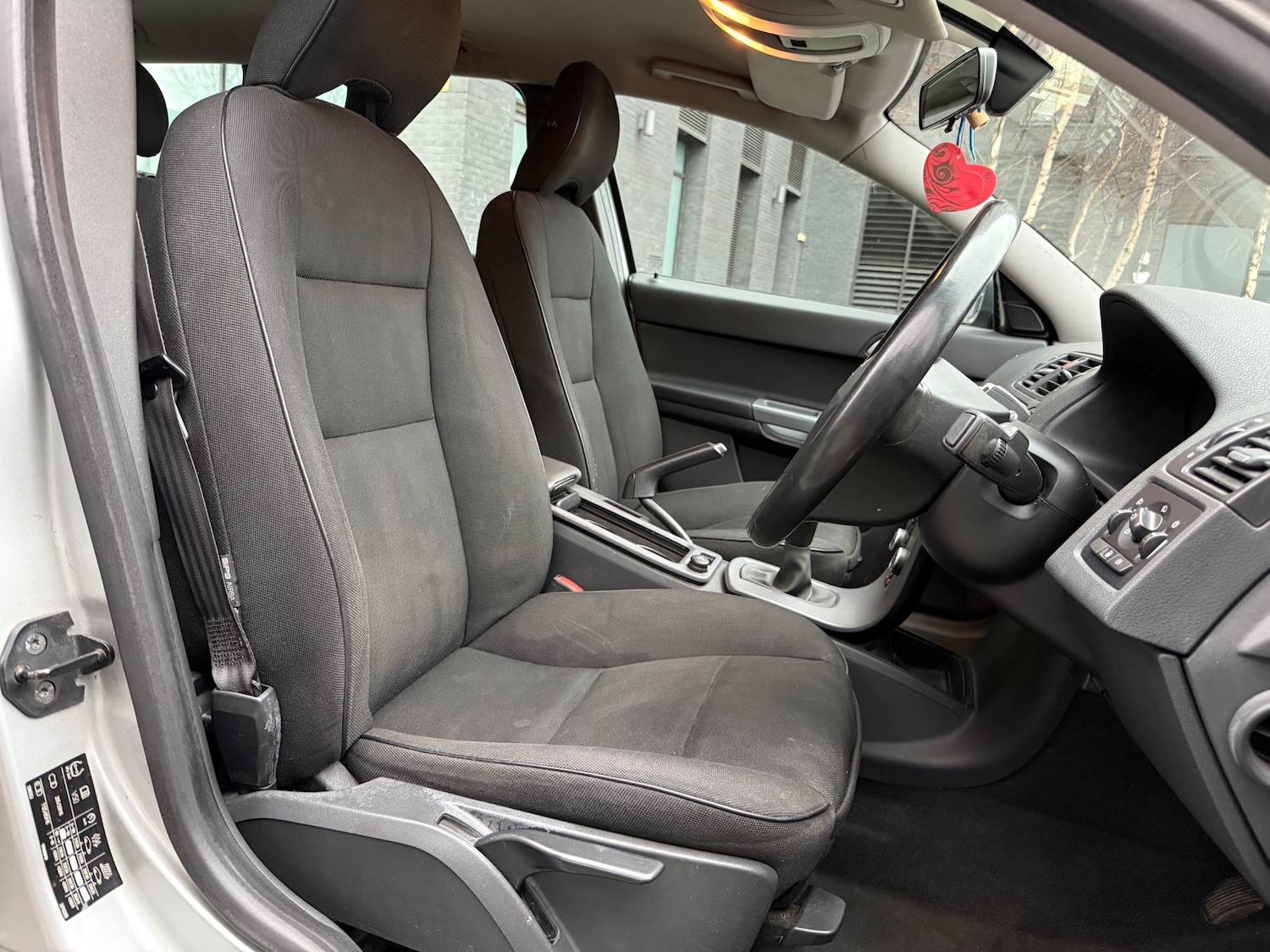 Used Volvo V50 2007 for sale - 76978069: Photo 8