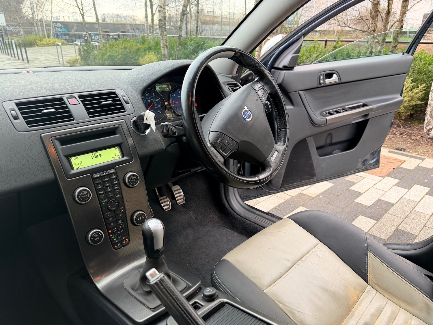 Used Volvo V50 2011 for sale - 77202144: Photo 13