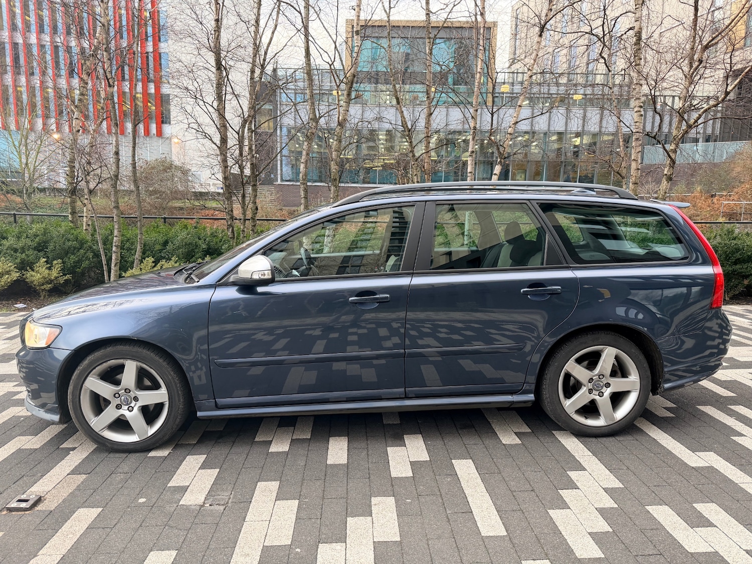 Used Volvo V50 2011 for sale - 77202144: Photo 8