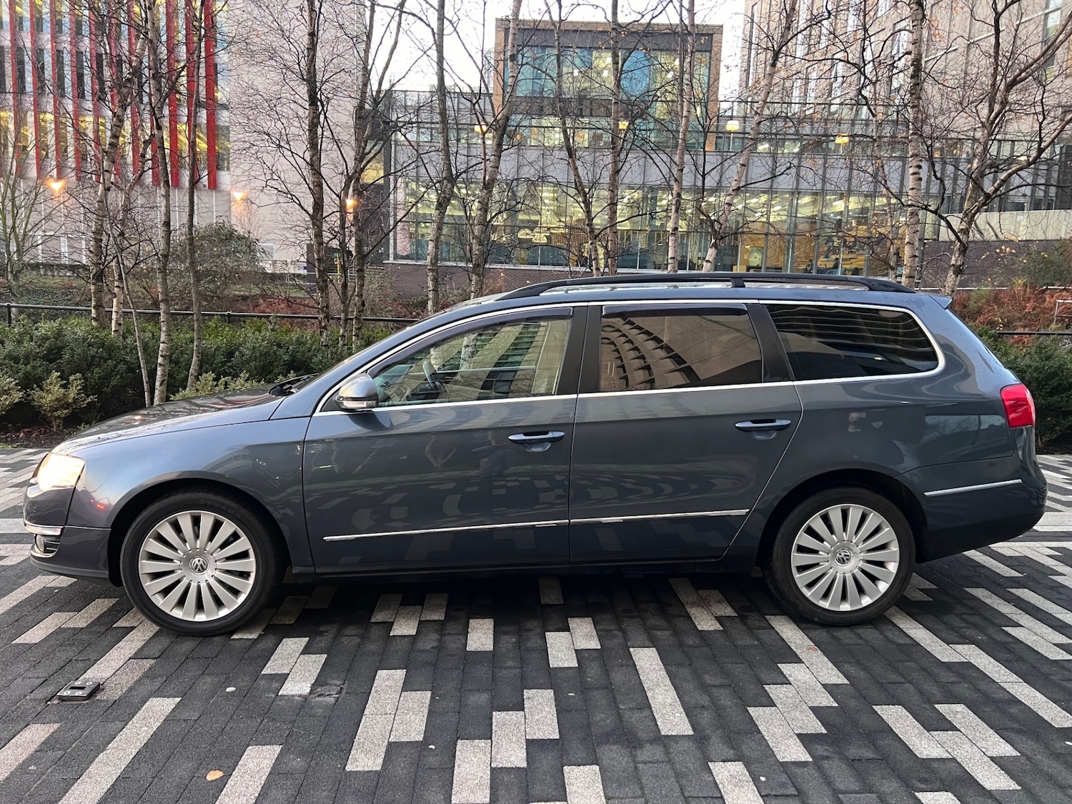 Used Volkswagen Passat 2009 for sale - 76924759: Photo 7