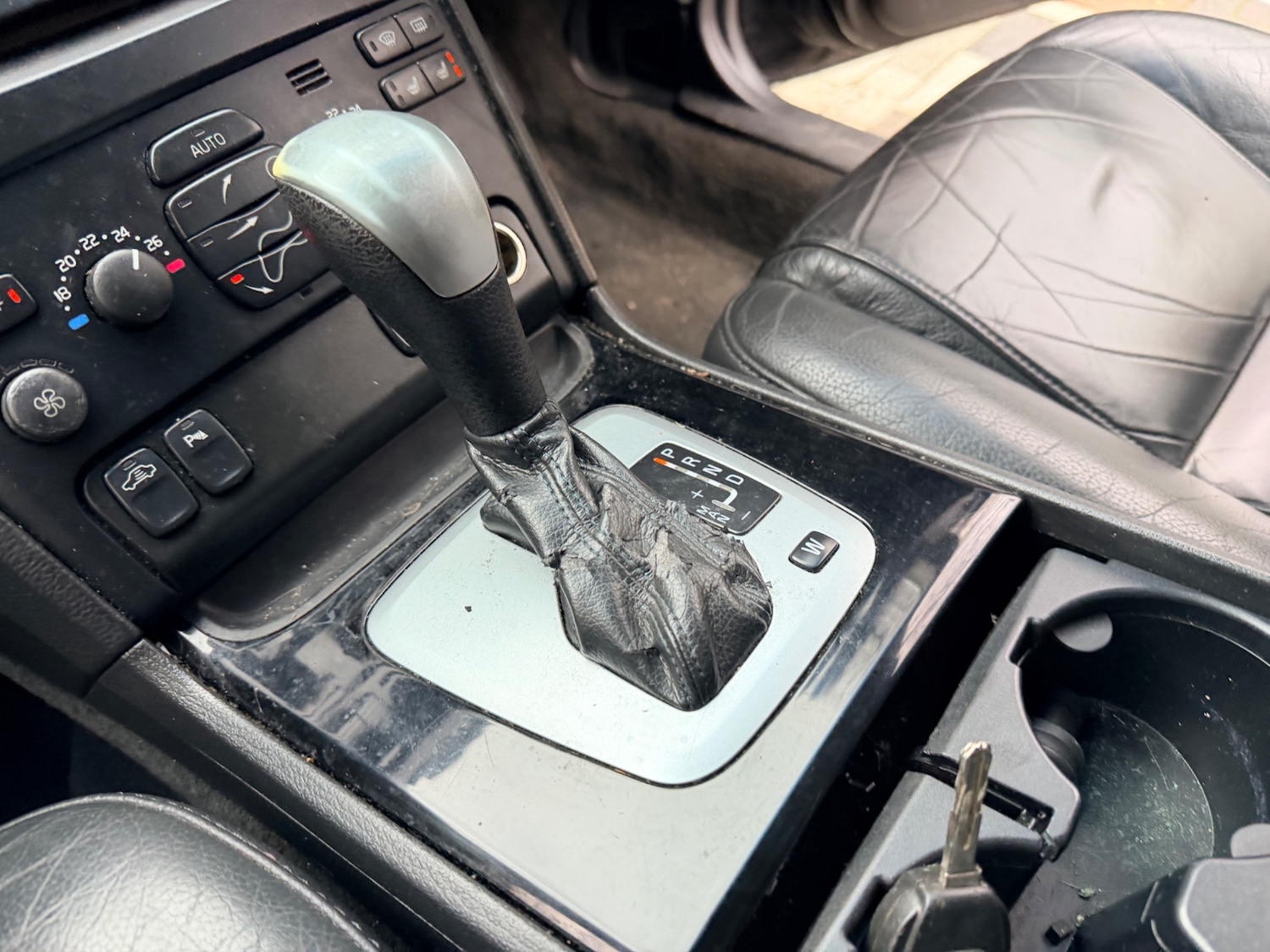 Used Volvo XC90 2006 for sale - 77656712: Photo 18