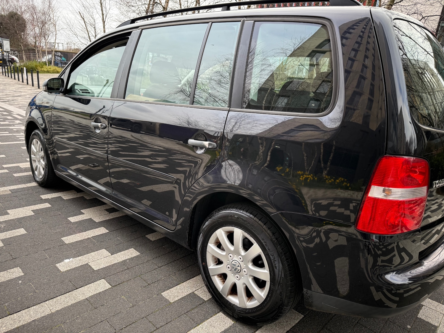 Used Volkswagen Touran 2006 for sale - 77732343: Photo 10