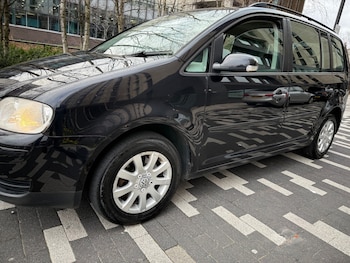 Used Volkswagen Touran 2006 for sale - 77732343: Photo