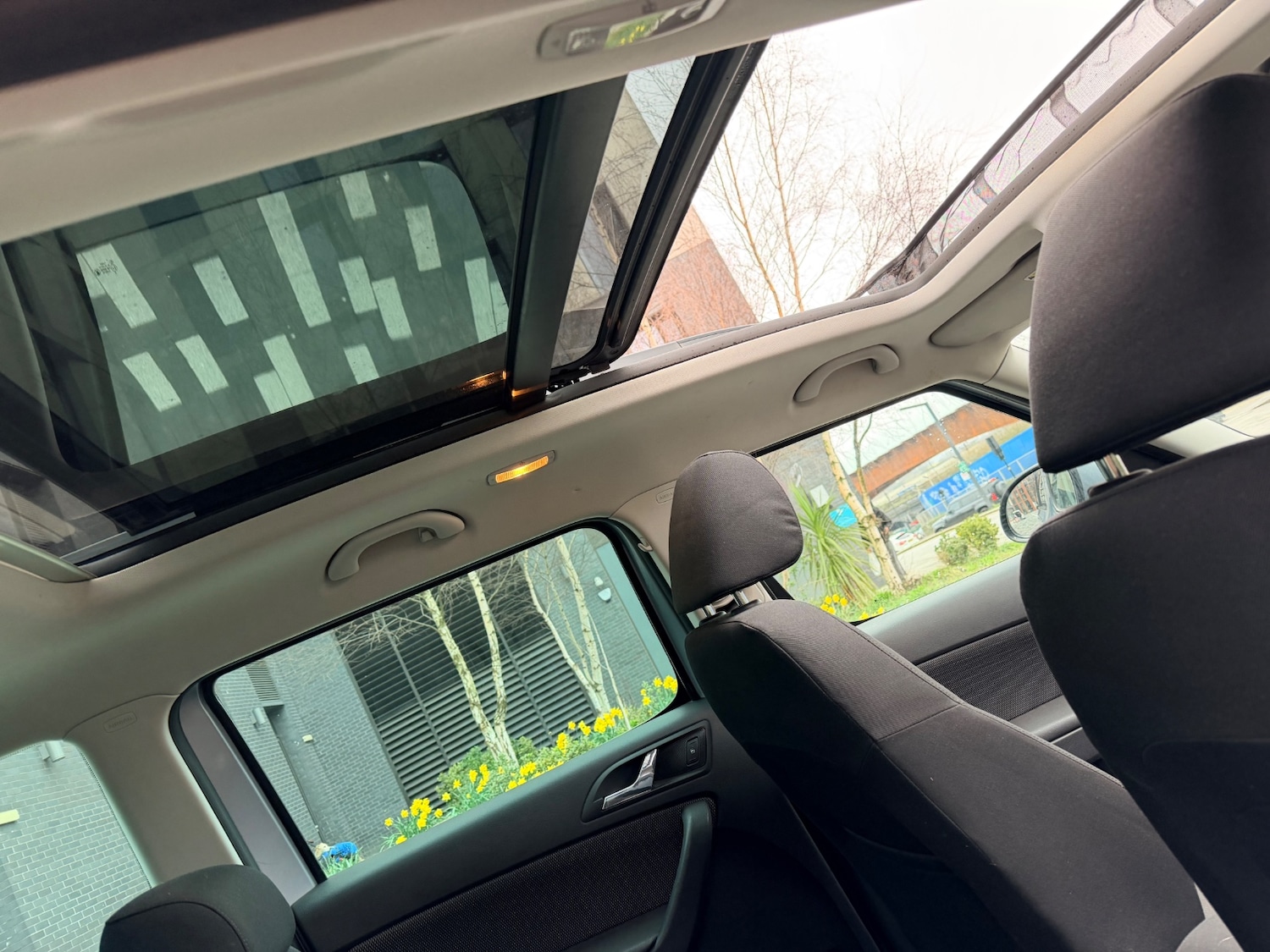 Used Skoda Yeti 2010 for sale - 77980807: Photo 12