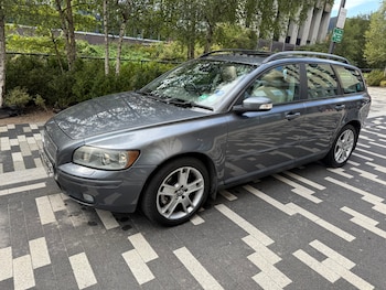 Used Volvo V50 2006 for sale - 76134639: Photo
