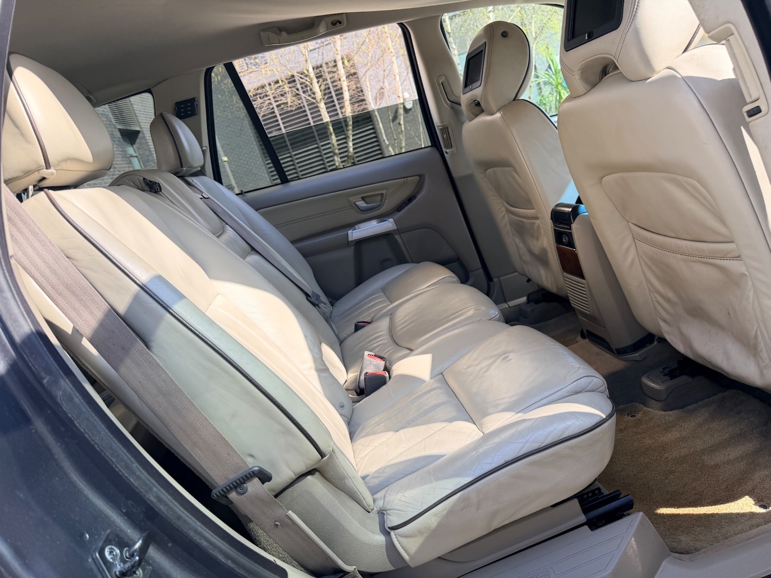 Used Volvo XC90 2004 for sale - 78087301: Photo 11