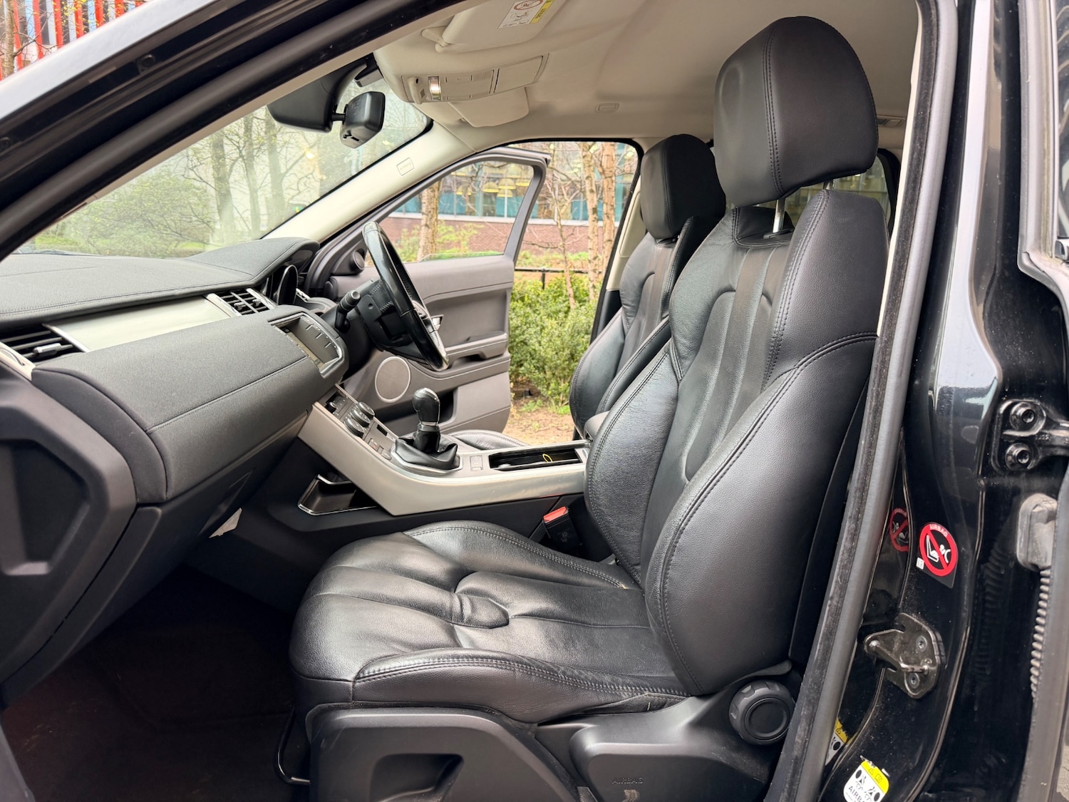 Used Land Rover Range Rover Evoque 2015 for sale - 78114997: Photo 12