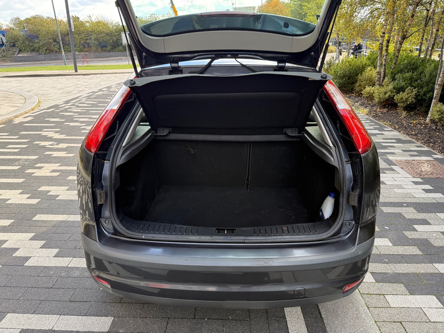 Used Ford Focus 2008 for sale - 76354981: Photo 11