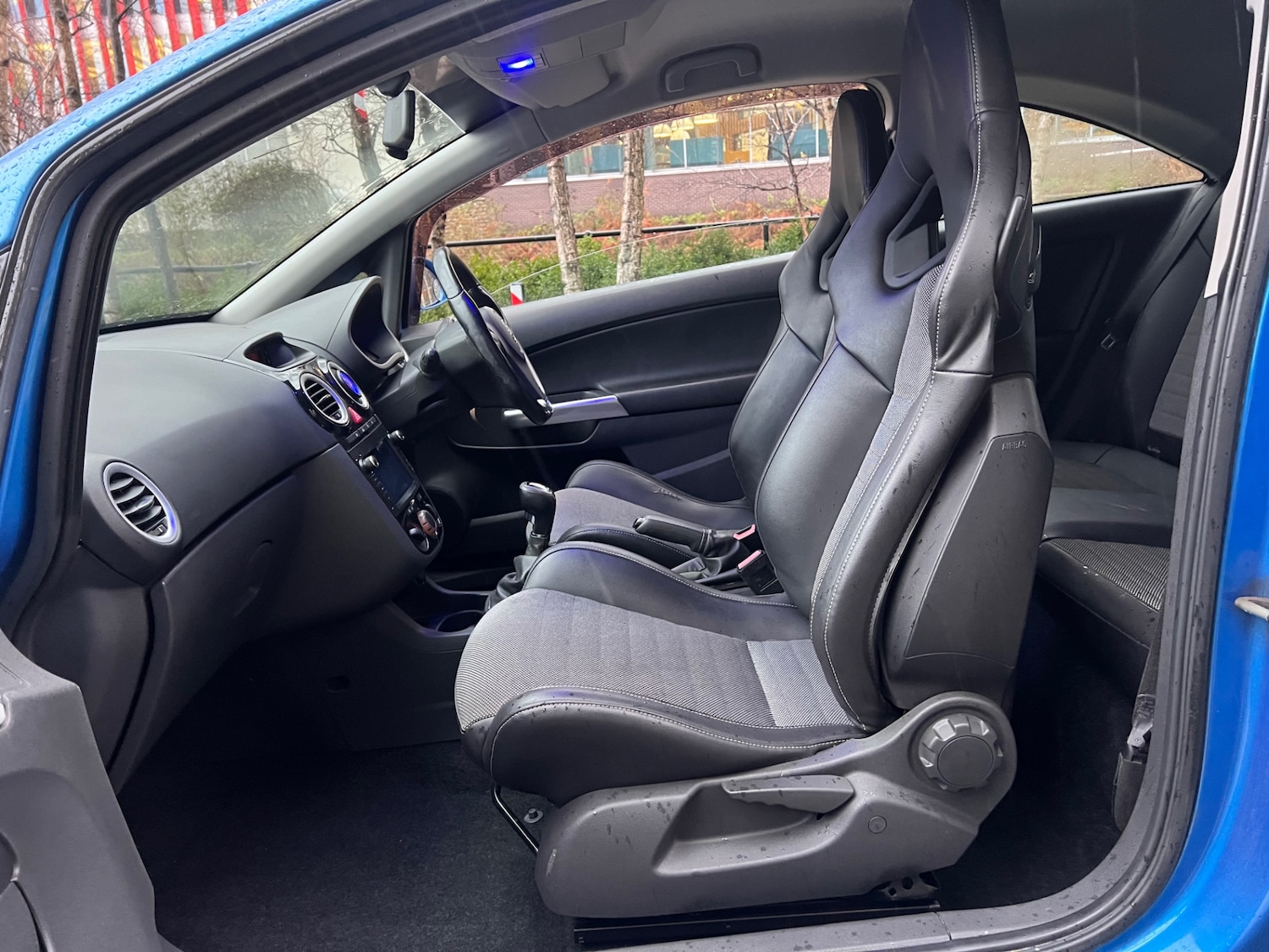 Used Vauxhall Corsa 2010 for sale - 76951466: Photo 10