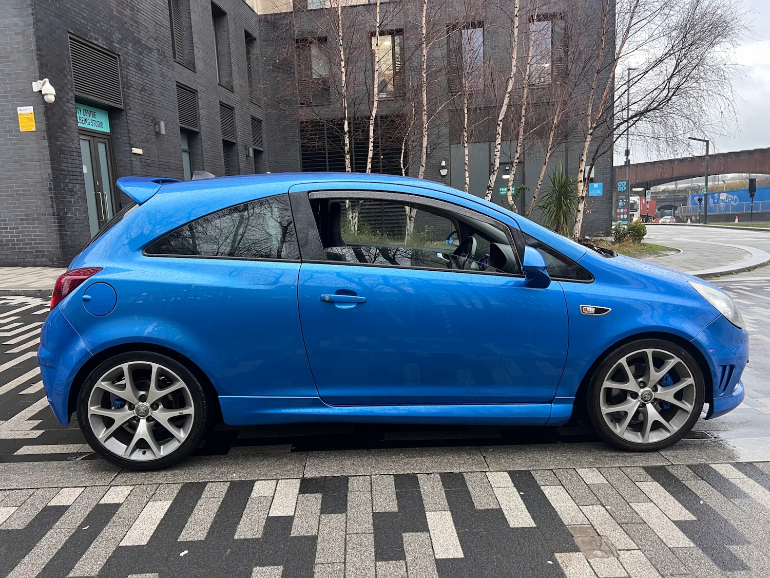 Used Vauxhall Corsa 2010 for sale - 76951466: Photo 3