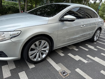 Used Volkswagen Passat 2009 for sale - 79032035: Photo