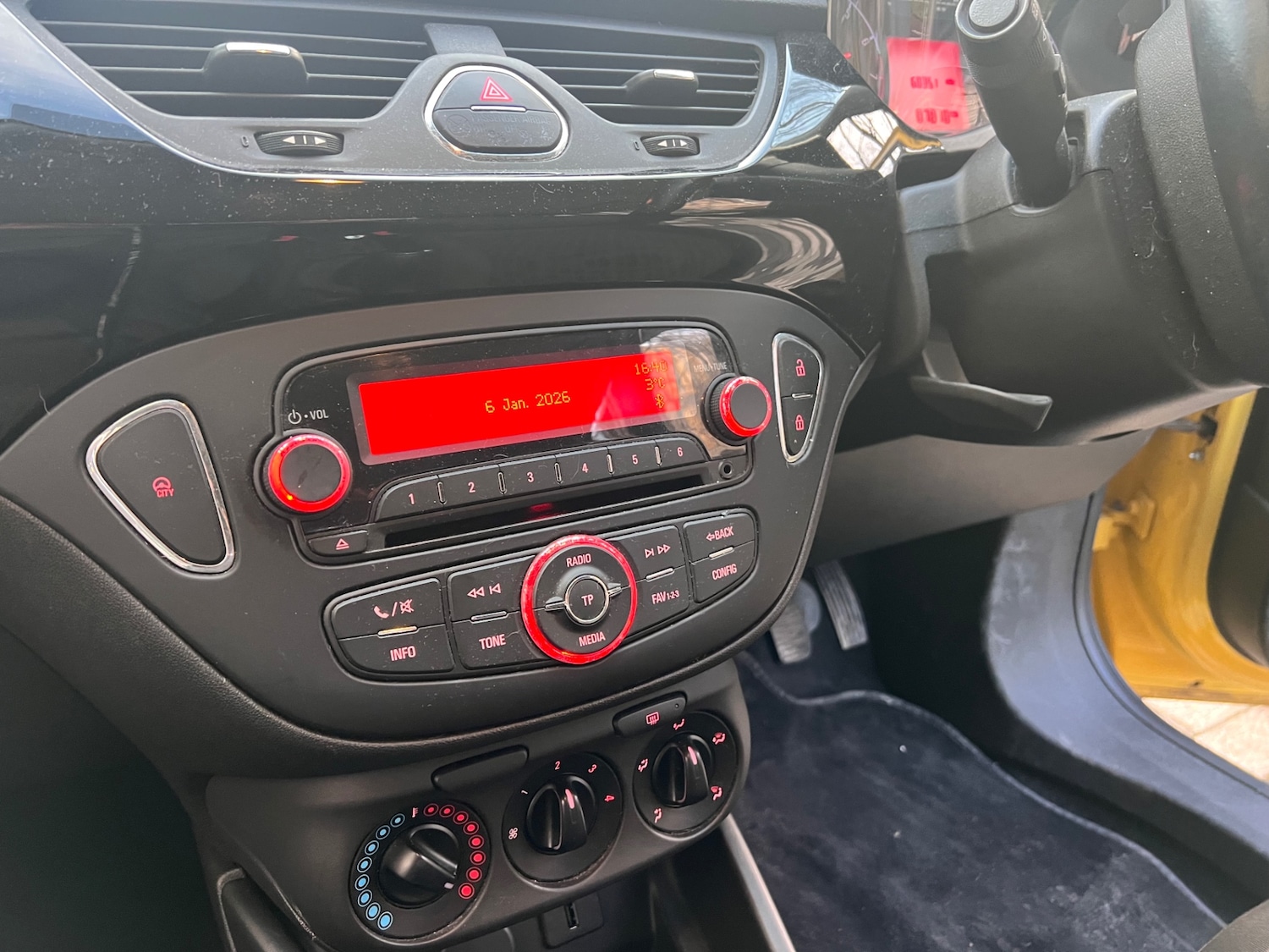 Used Vauxhall Corsa 2016 for sale - 77154686: Photo 14