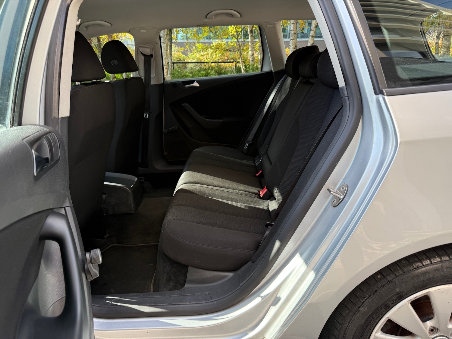 Used Volkswagen Passat 2010 for sale - 76389776: Photo 12