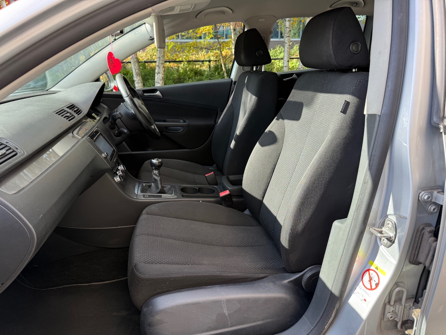 Used Volkswagen Passat 2010 for sale - 76389776: Photo 13