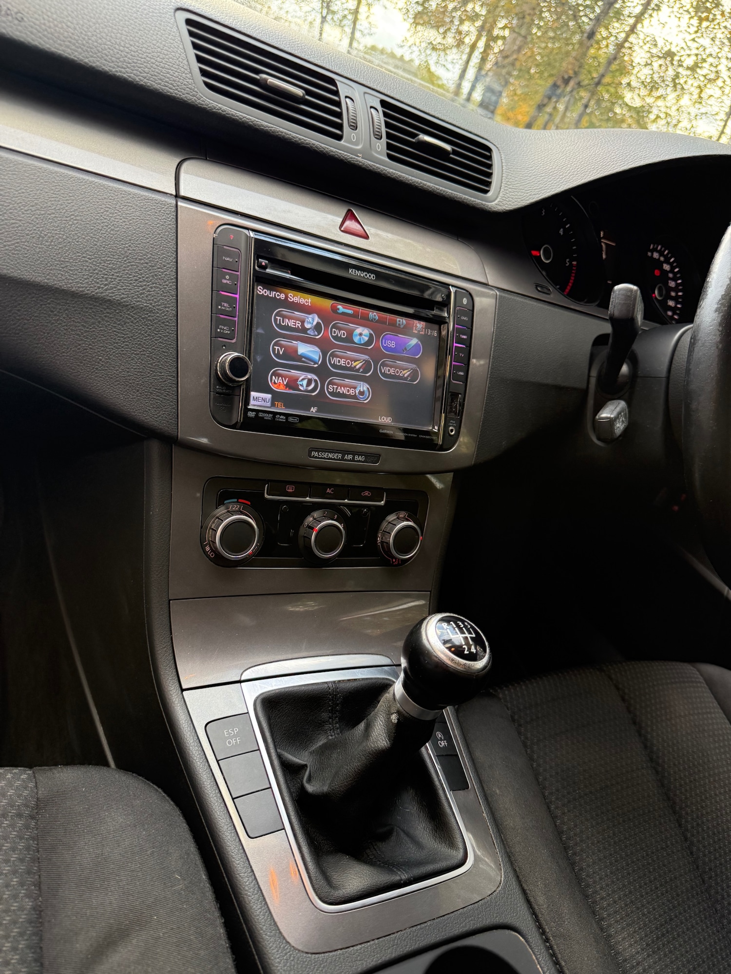 Used Volkswagen Passat 2010 for sale - 76389776: Photo 15