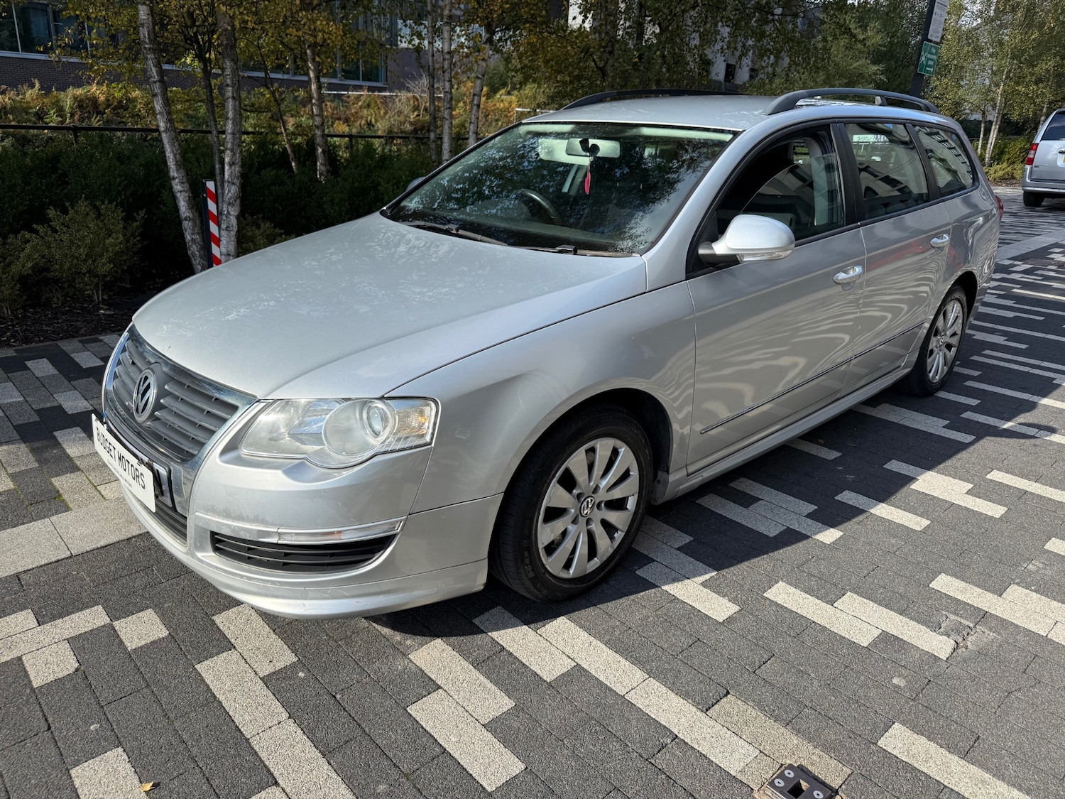 Used Volkswagen Passat 2010 for sale - 76389776: Photo 2